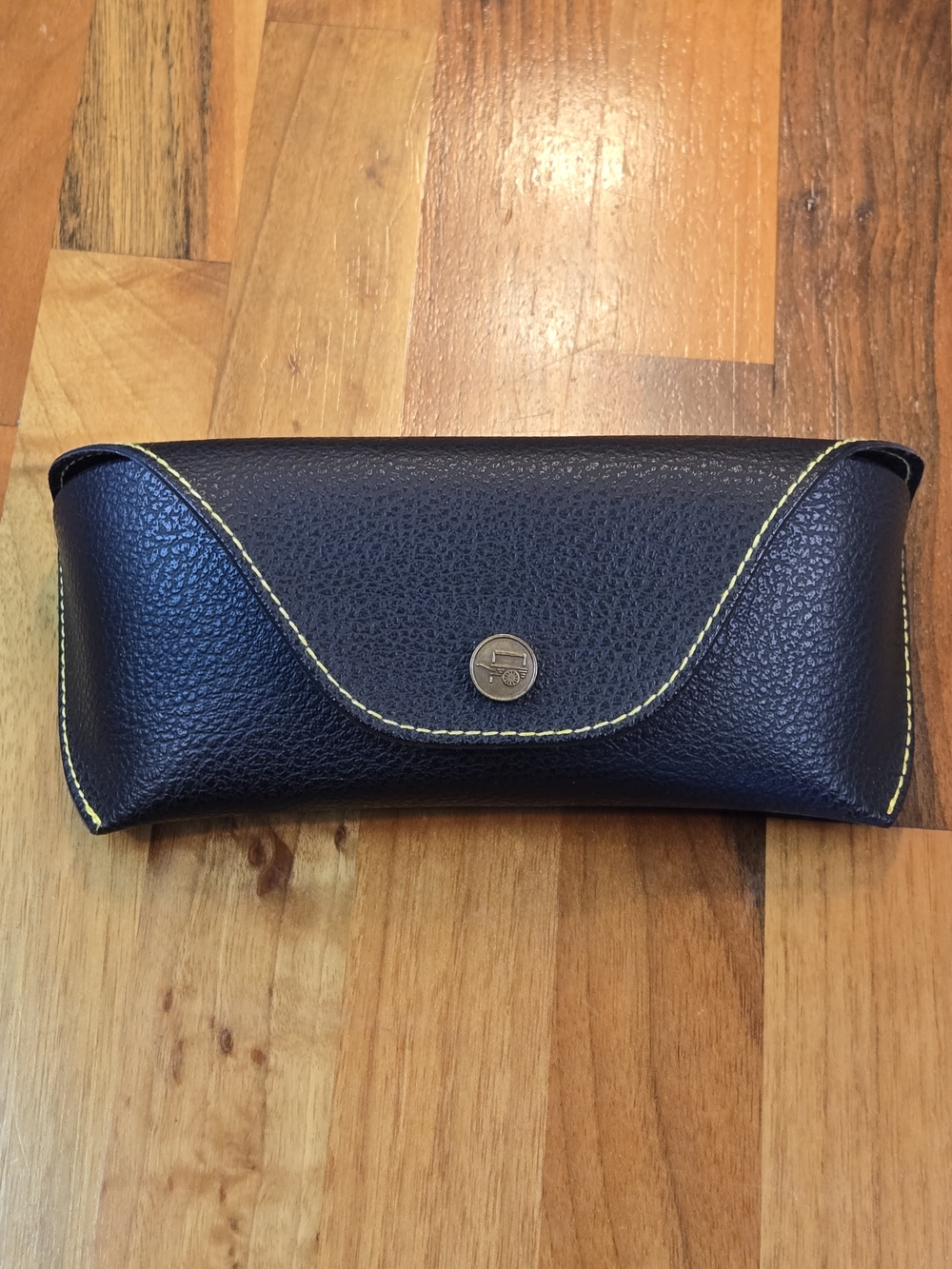 Authentic MOSCOT NYC Originals Black Leather Eyeglasses Case